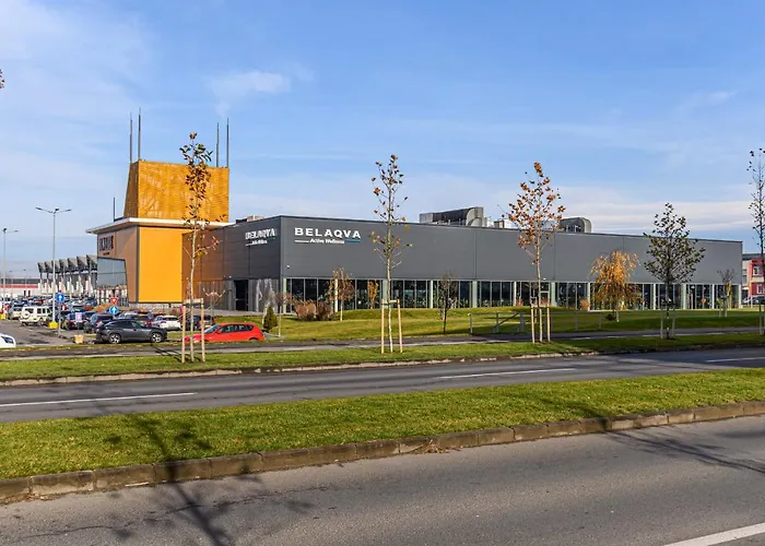 Elite 303 * Μπρασόβ